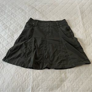 Kuhl charcoal gray hiking utility skirt